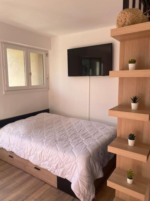 Studio Moderne Et Cosy Avec Balcon Et Parking Leilighet Périgueux Eksteriør bilde