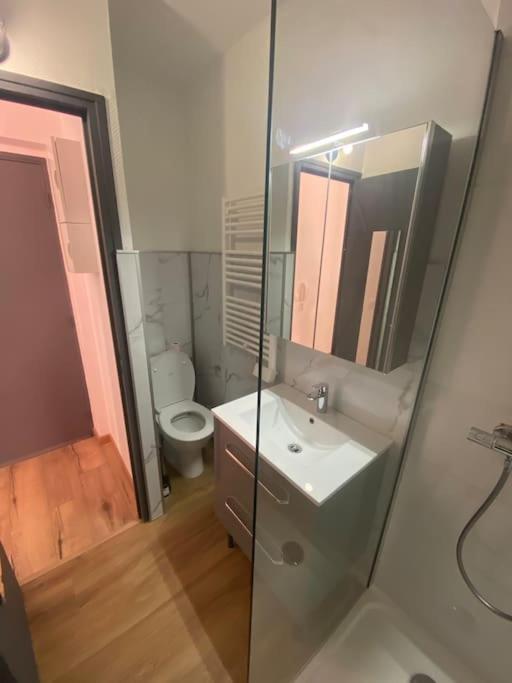 Studio Moderne Et Cosy Avec Balcon Et Parking Leilighet Périgueux Eksteriør bilde